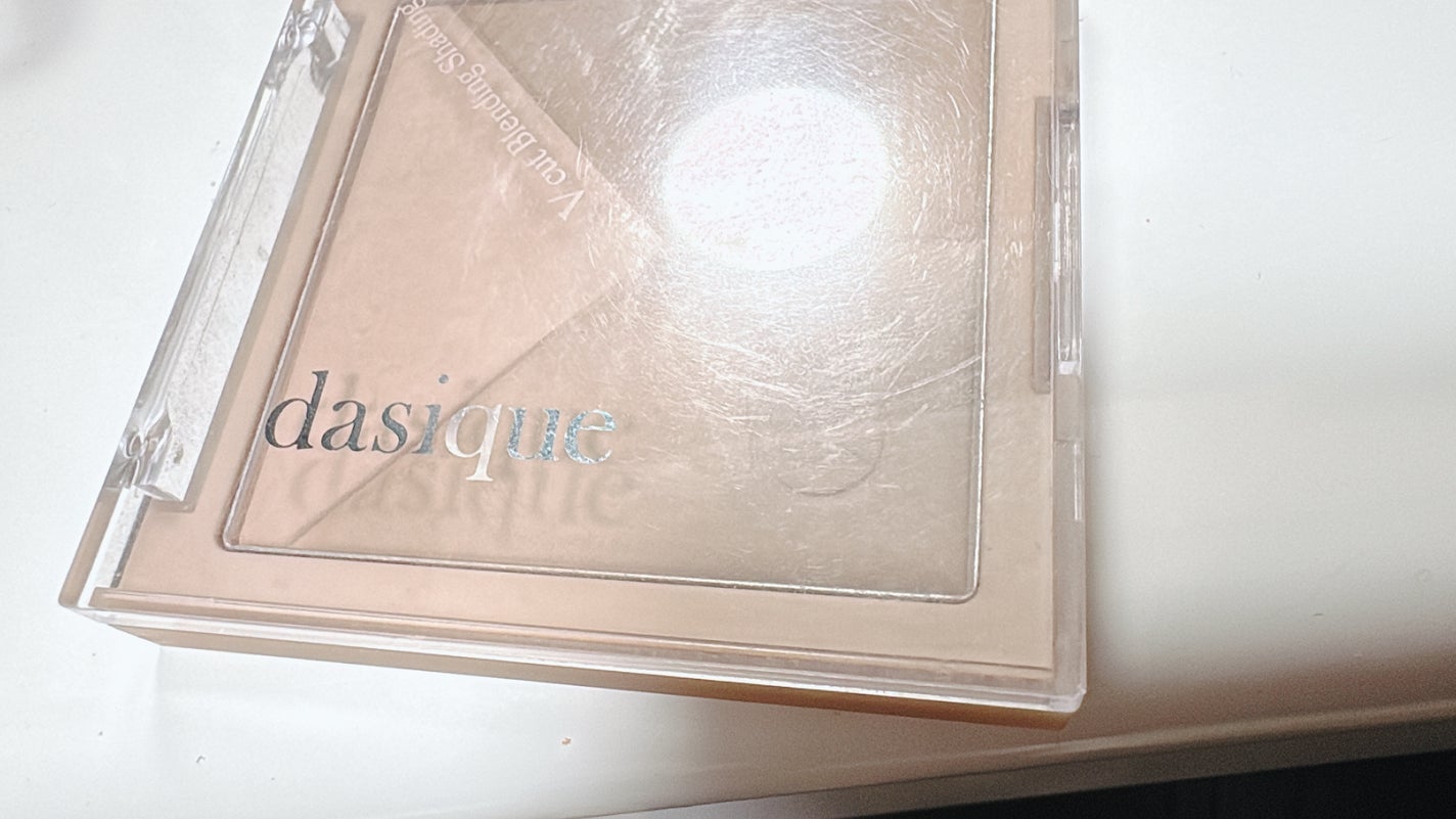 Vカットブレンディングシェーディング/dasique/シェーディングを使ったクチコミ(1枚目)