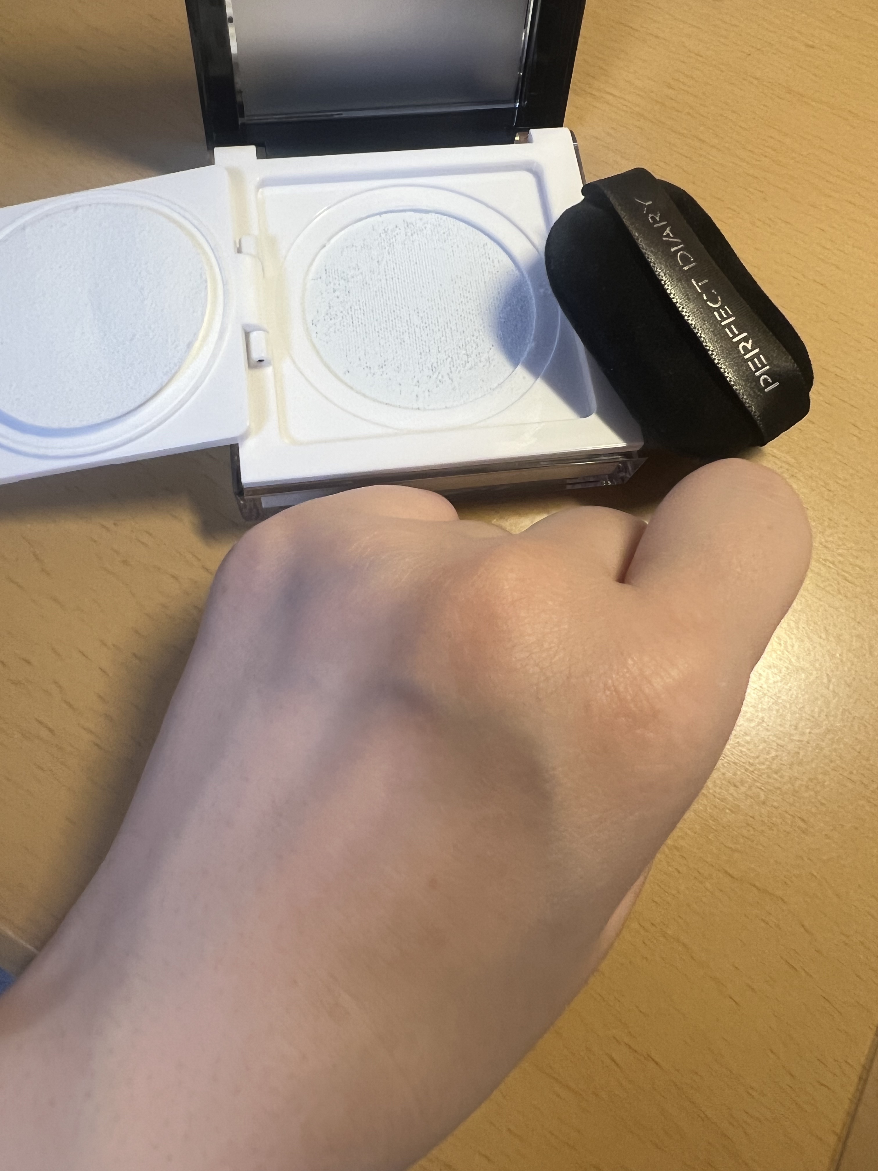 トランスルーシェントブルーリング ルースパウダー(N) カラーロッキング「星の王子さま」限定/PERFECT DIARY/ルースパウダーを使ったクチコミ（2枚目）