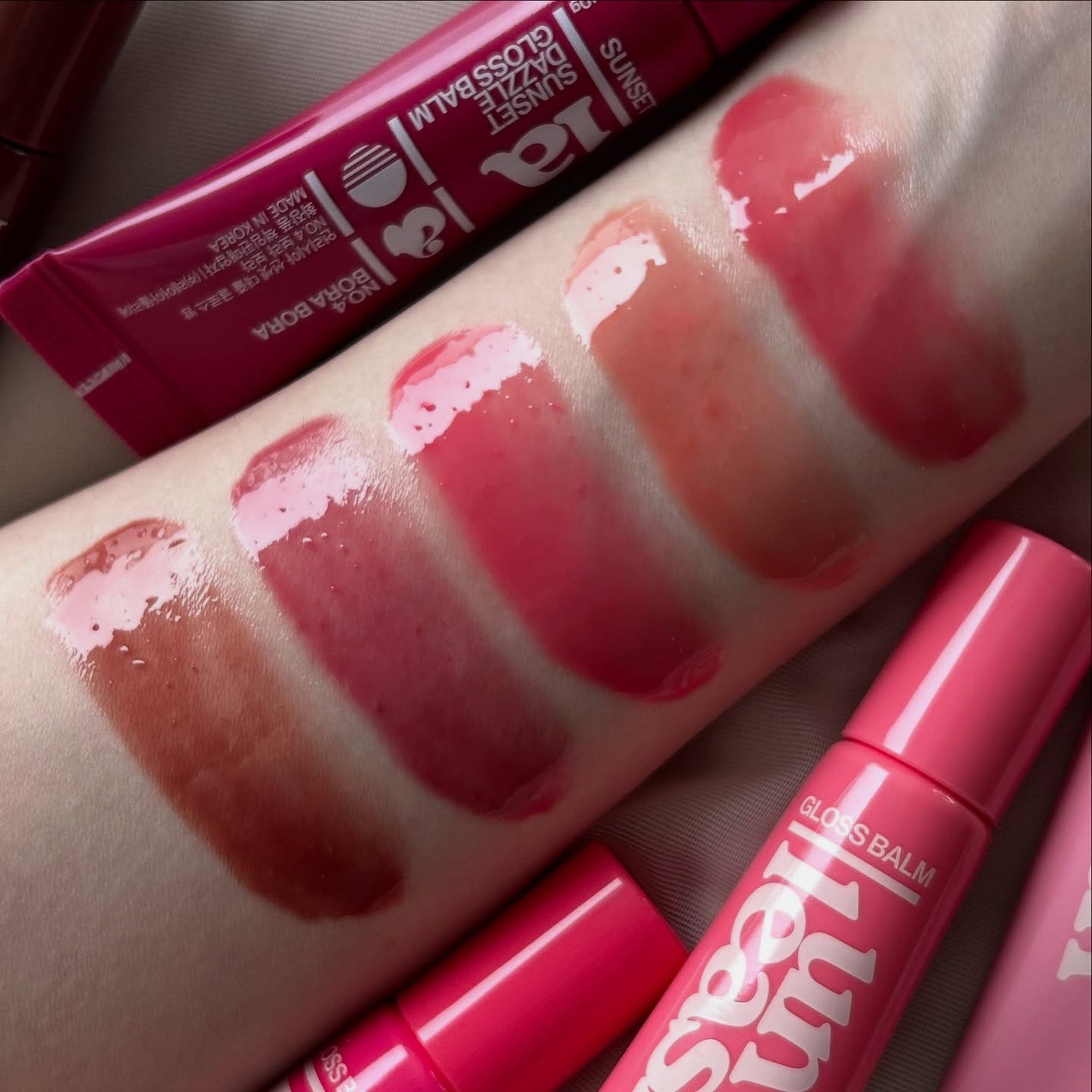 Sunset Dazzle Gloss Balm/unleashia/リップグロスを使ったクチコミ(8枚目)