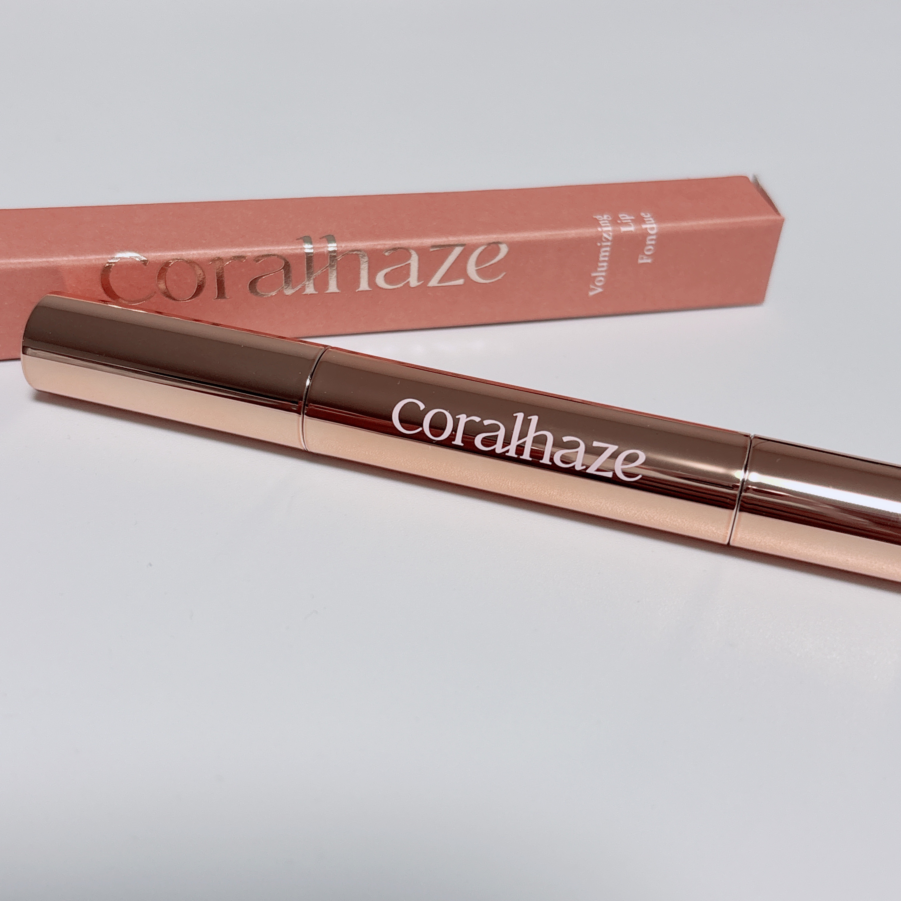 ボリューマイジングフォンデュリップ B03 スタニング/Coralhaze/口紅を使ったクチコミ（2枚目）