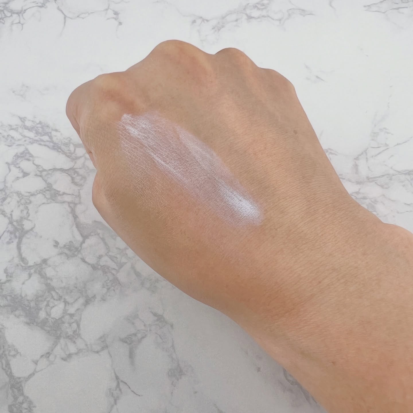 モイストラボ　トーンアップ下地/Moist Labo/化粧下地を使ったクチコミ（3枚目）