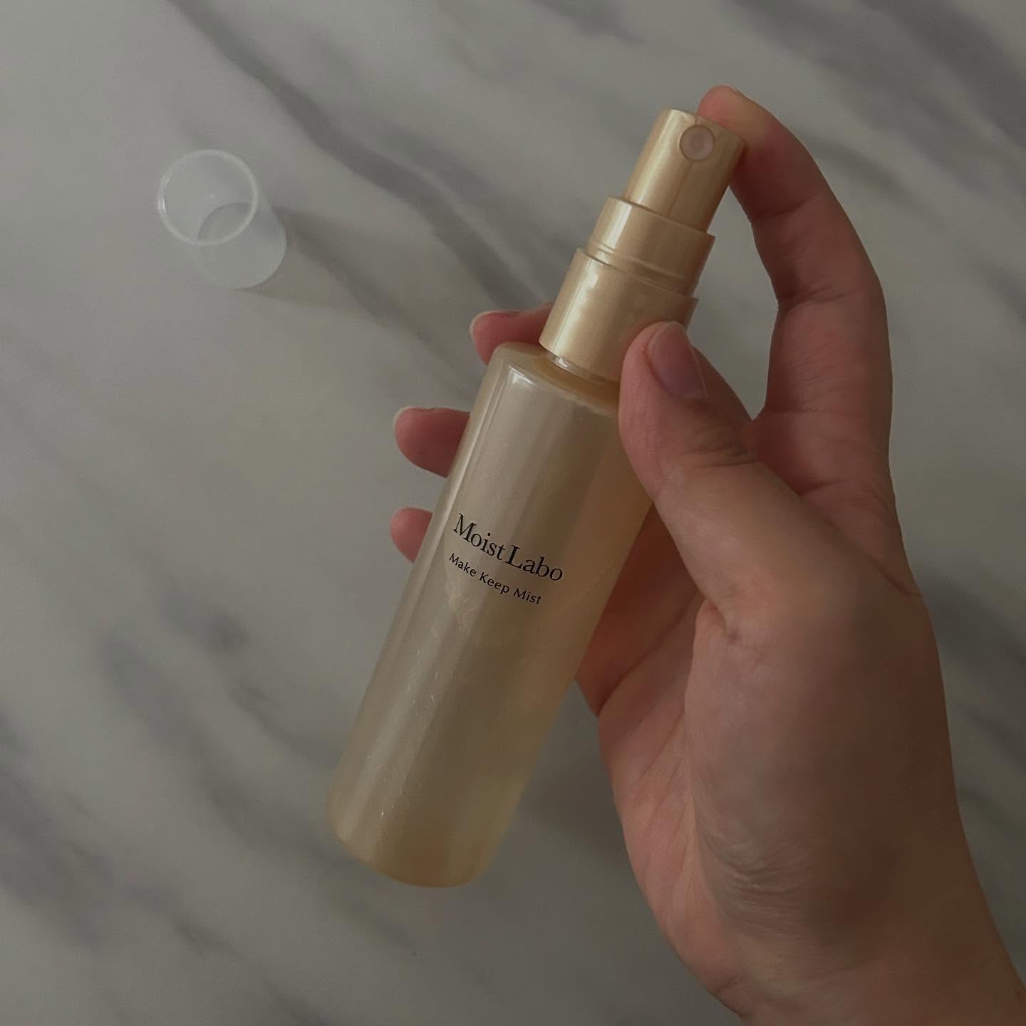 モイストラボ メイクキープミスト＜ツヤタイプ＞/Moist Labo/ミスト状化粧水を使ったクチコミ（2枚目）