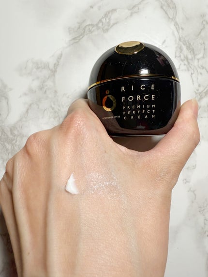 プレミアムパーフェクトクリーム/ライスフォース/フェイスクリームを使ったクチコミ(4枚目)