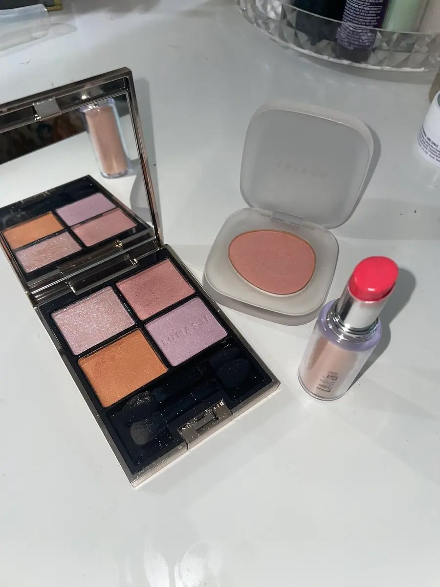 トーン ペタル フロート ブラッシュ 01 Peach Beige/to/one/パウダーチークを使ったクチコミ（2枚目）