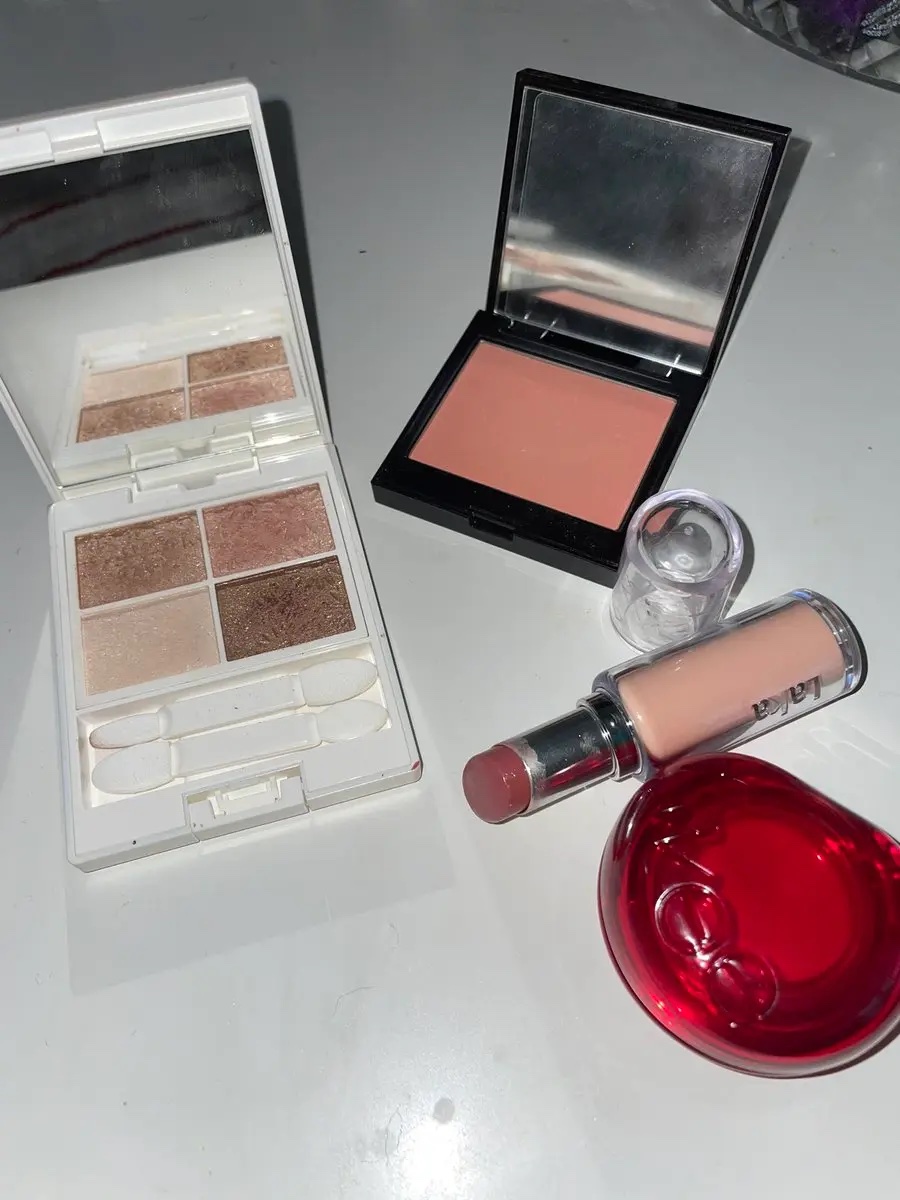 コスメデコルテ ホワイトブリス コレクション/DECORTÉ/メイクアップキットを使ったクチコミ（2枚目）