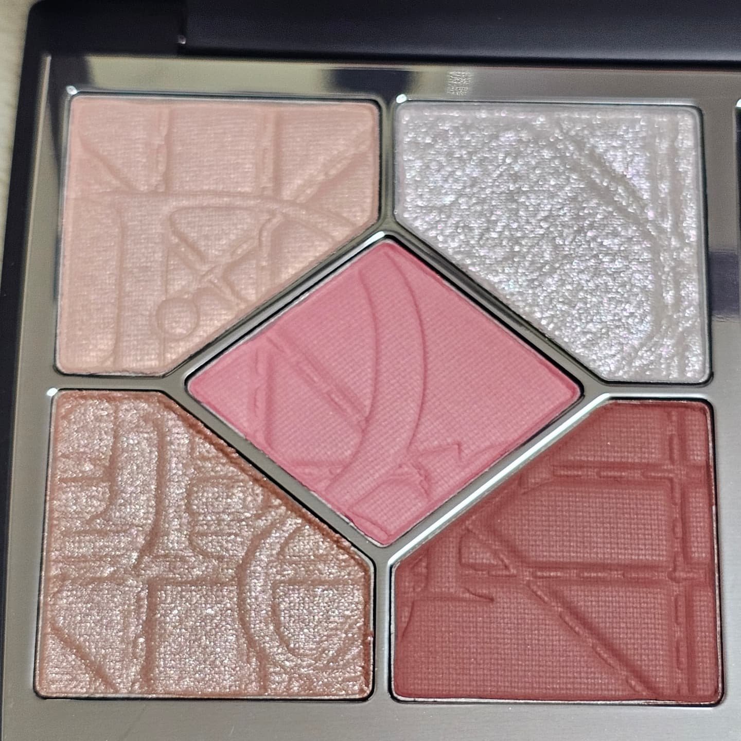 【旧】ディオールショウ サンク クルール（限定品）/Dior/アイシャドウを使ったクチコミ（2枚目）