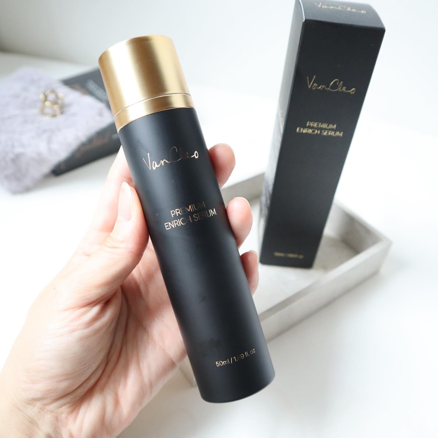プレミアムエンリッチセラム/VanCleo/美容液を使ったクチコミ（3枚目）