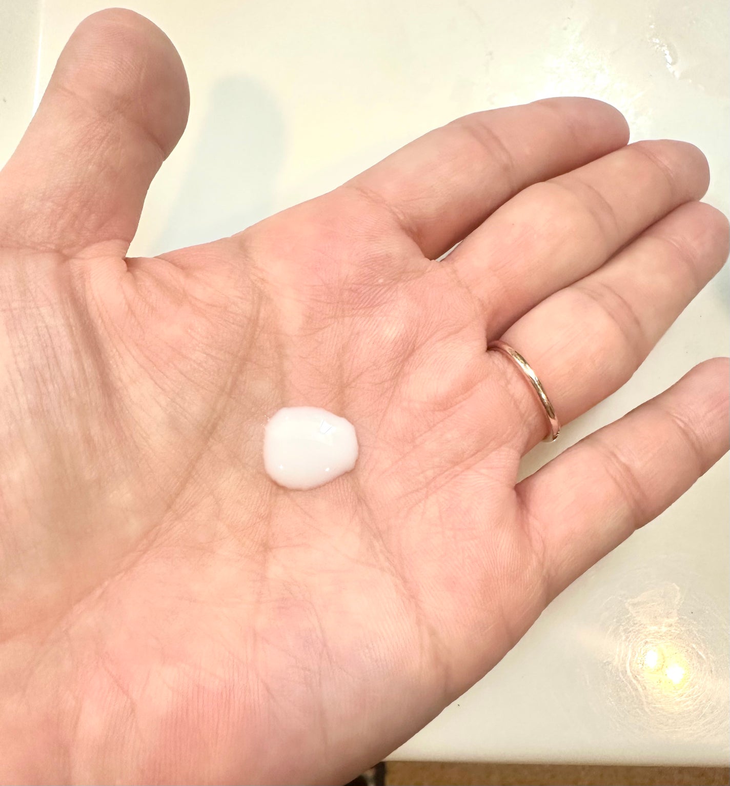 しーちゃん on LIPS 「VTCOSMETICS様の商品をモニターさせていただくことにな..」(3枚目)