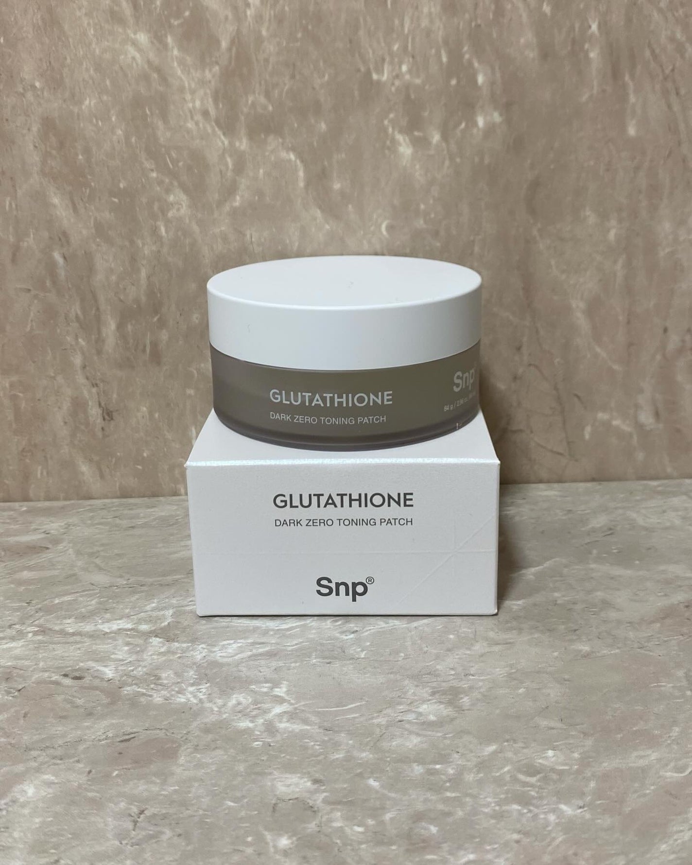 グルタチオン光彩白玉パッチ/SNP/アイケア・アイクリームを使ったクチコミ(1枚目)