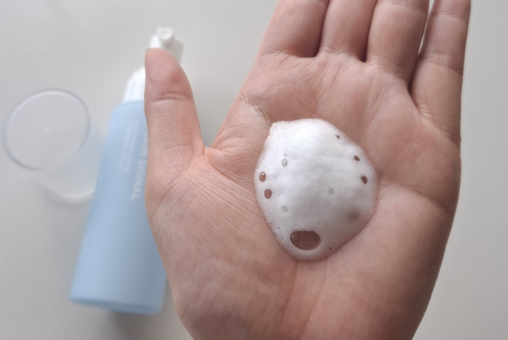 ブルービタミン バブルセラム エッセンス/SKIN SIGNAL/美容液を使ったクチコミ（3枚目）