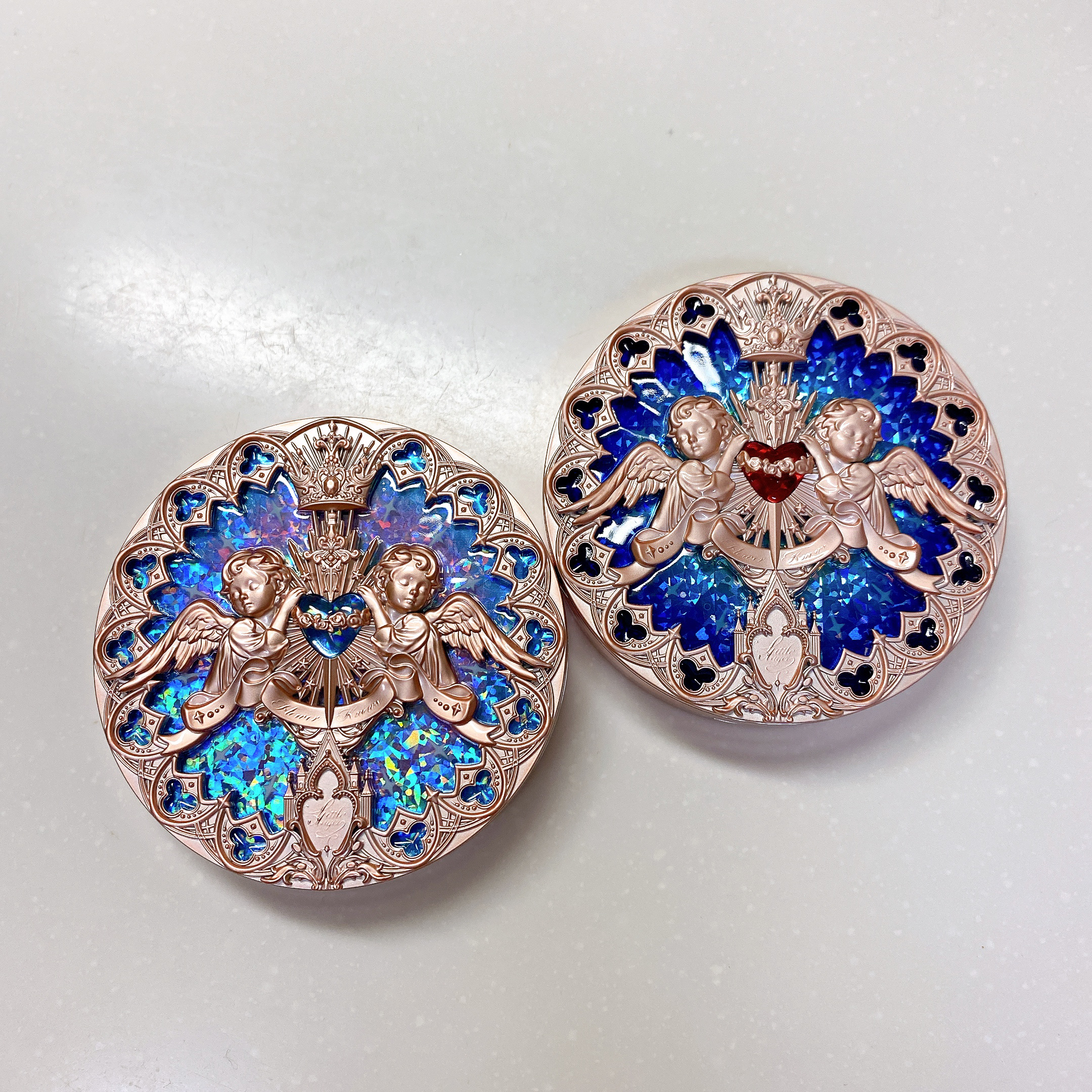 フラワーノーズ リトルエンジェルコレクション ハイライター L01 Eros's Fable (愛神寓言)/FlowerKnows/パウダーハイライトを使ったクチコミ（1枚目）