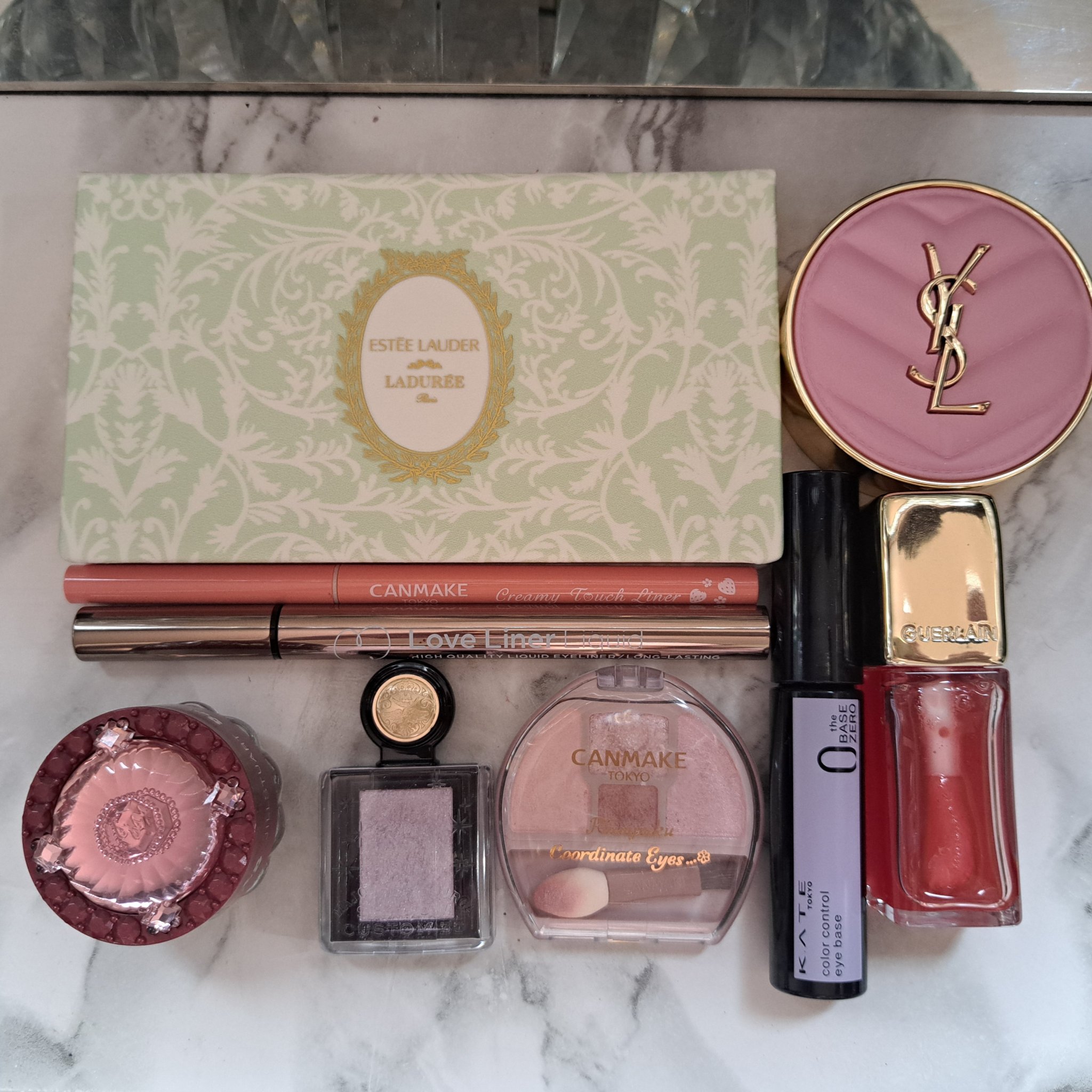 メークアップ コフレ 2025 /ESTEE LAUDER/メイクアップキットを使ったクチコミ（2枚目）