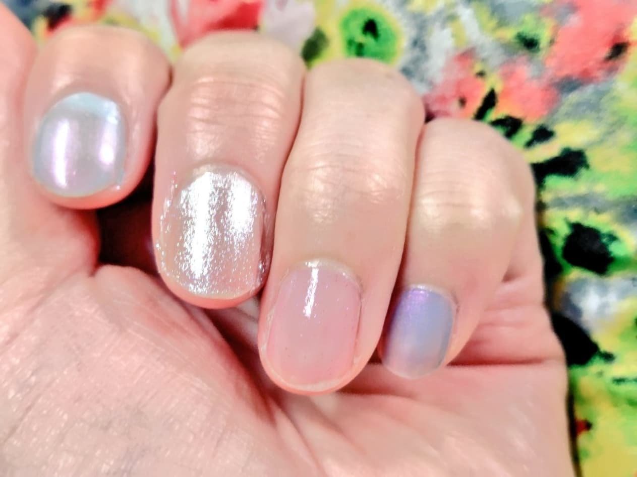 カラフルネイルズ/キャンメイク/マニキュアを使ったクチコミ（3枚目）