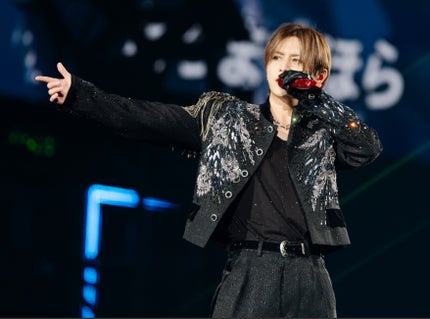 Ryouske_Yamada・RED on LIPS 「山田涼介のREDのライブ映像尊い❣️コメント待ってます❣️..」(5枚目)