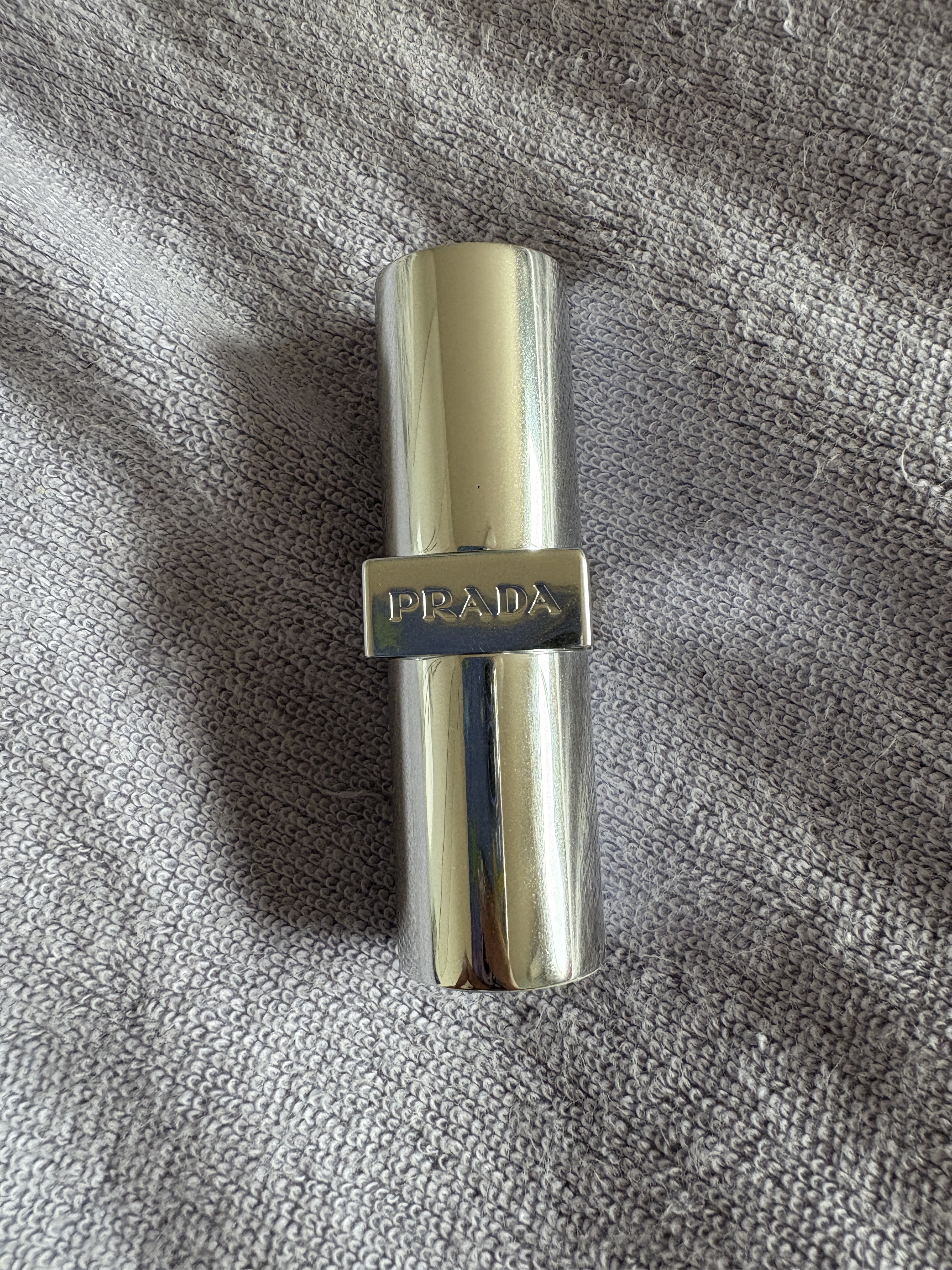 リップ バーム ブラッシング ケア U001 アストラル ピンク/PRADA BEAUTY/リップバームを使ったクチコミ（1枚目）