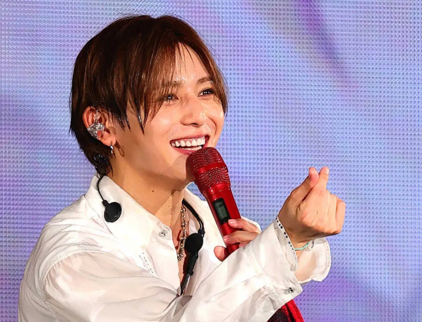 Ryouske_Yamada・RED on LIPS 「山田涼介のREDのライブ映像尊い❣️コメント待ってます❣️..」(3枚目)