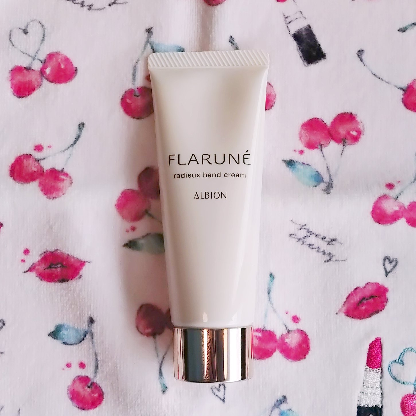 フラルネ ラデュー ハンドクリーム/ALBION/ハンドクリームを使ったクチコミ（1枚目）
