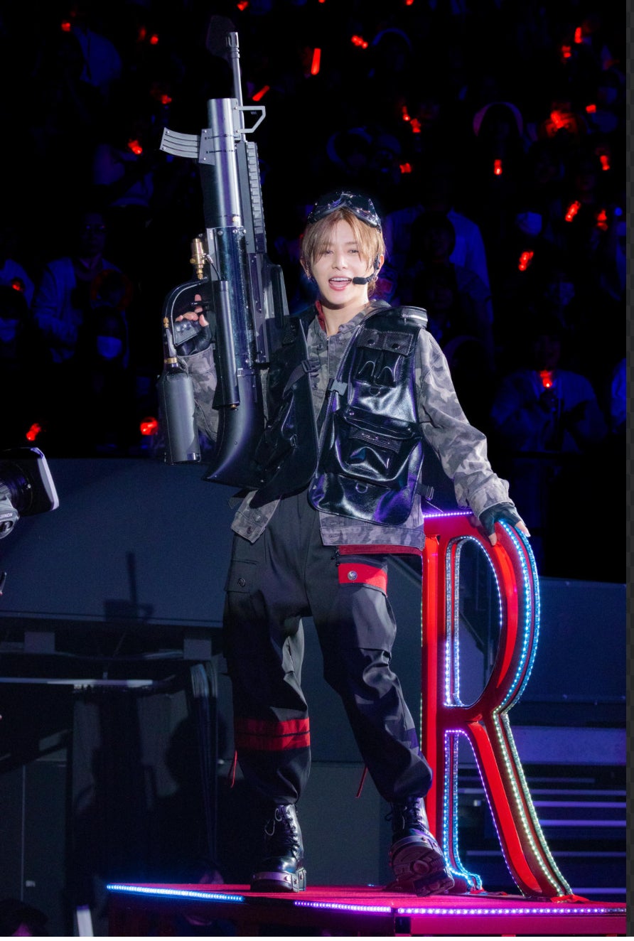 Ryouske_Yamada・RED on LIPS 「山田涼介のREDのライブ映像尊い❣️コメント待ってます❣️..」(1枚目)