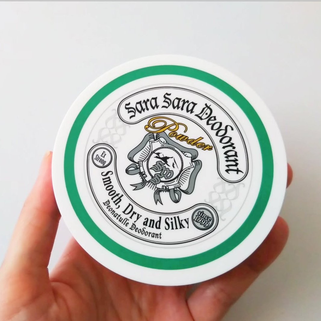 薬用さらさらデオドラントパウダー/デオナチュレ/デオドラント・制汗剤を使ったクチコミ（3枚目）