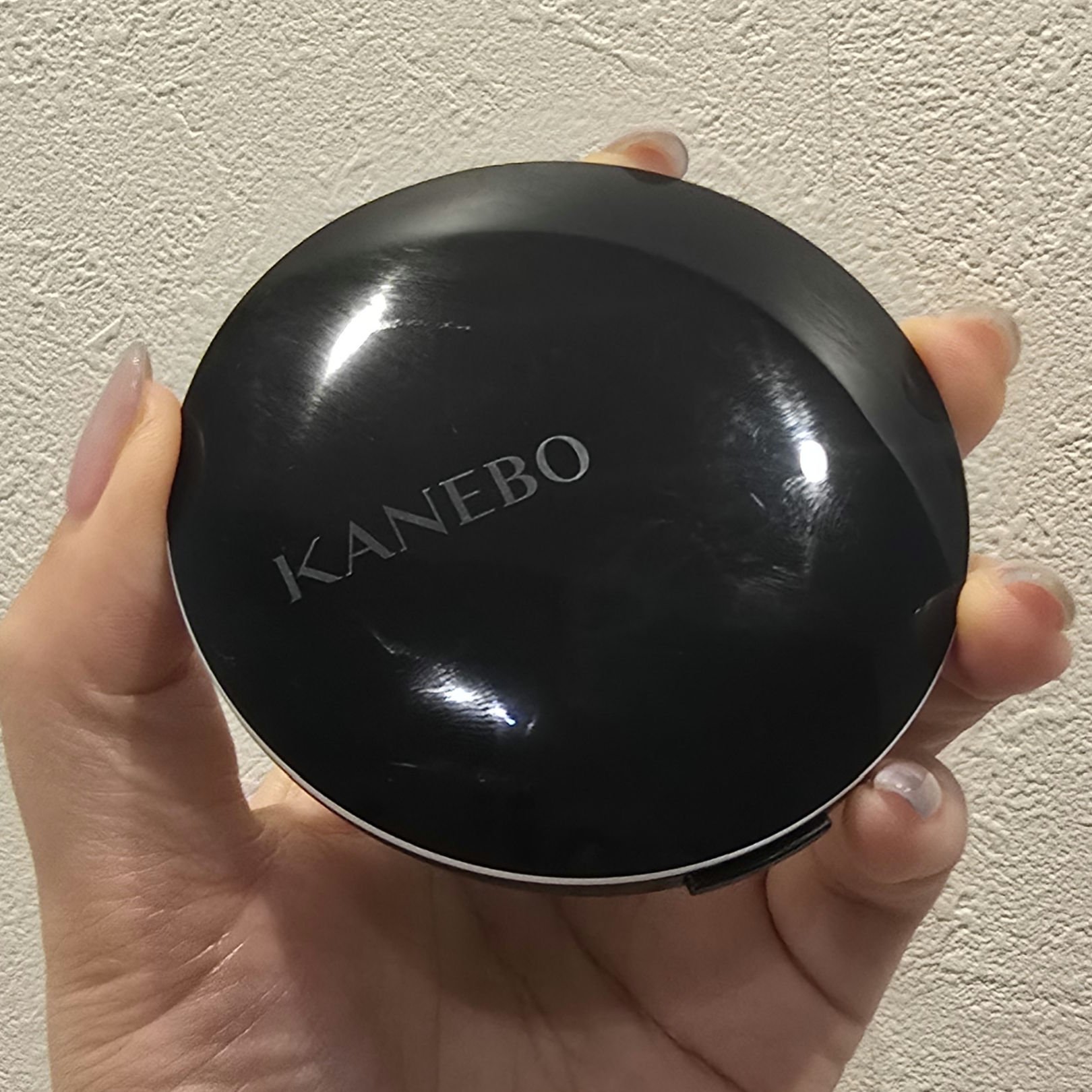 カネボウ　クリスタライズドフィックスパウダー/KANEBO/プレストパウダーを使ったクチコミ（1枚目）