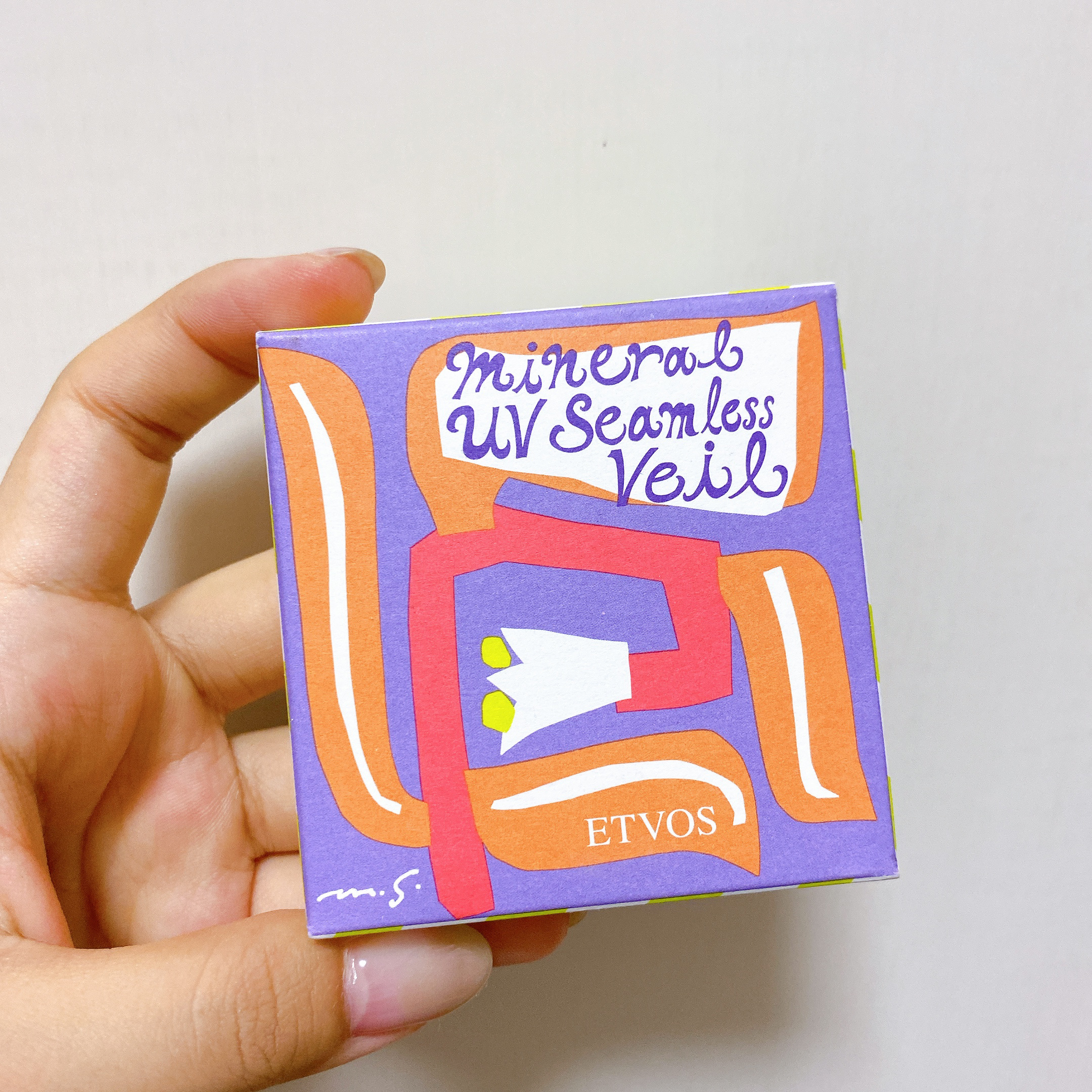 ミネラルUVシームレスベール/エトヴォス/プレストパウダーを使ったクチコミ（1枚目）