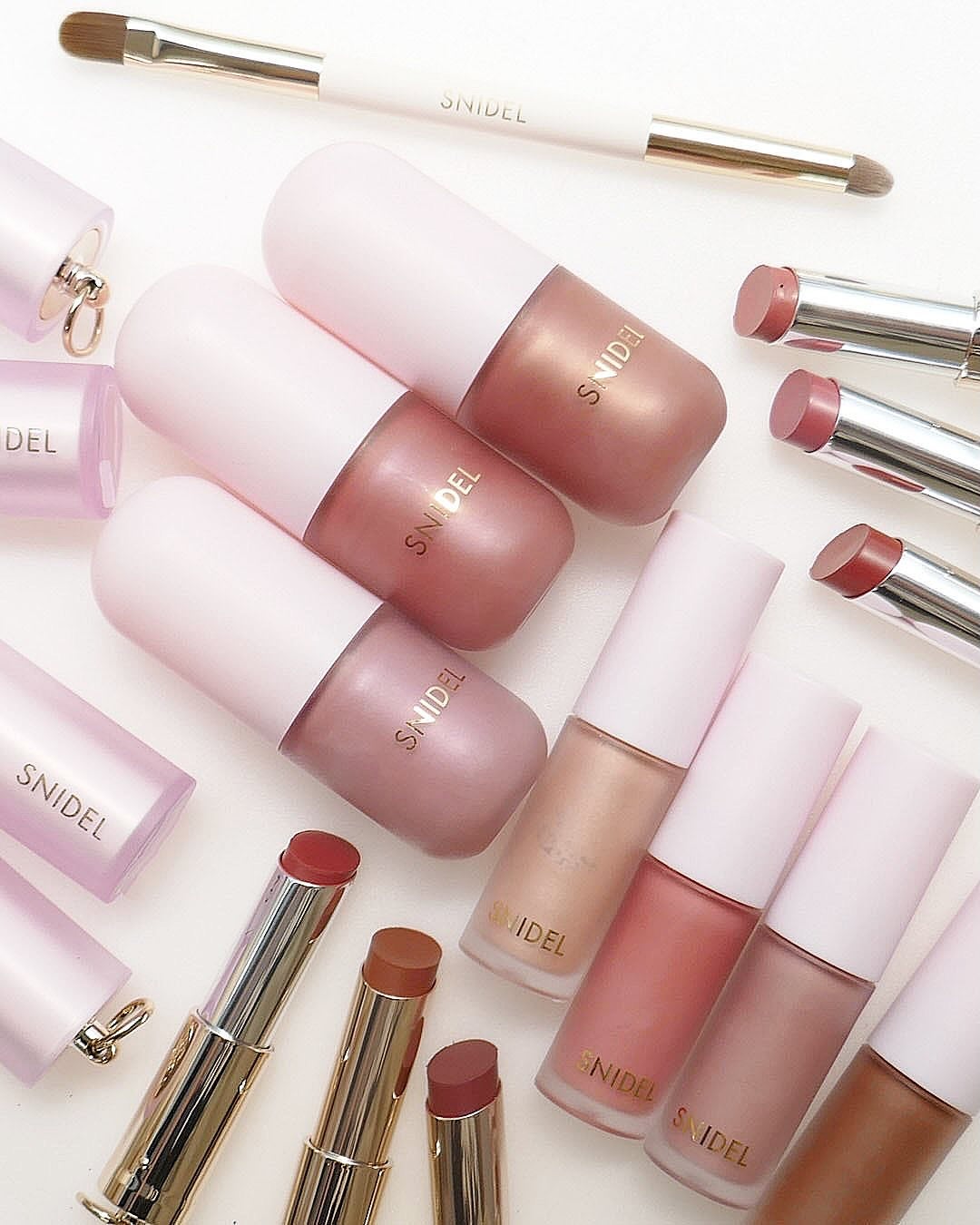 SNIDEL コンフォート グロウ アイズ/SNIDEL BEAUTY/リキッドアイシャドウを使ったクチコミ(1枚目)