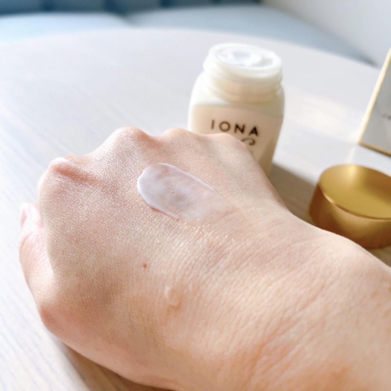 モイスト クリーム/イオナ エフ/フェイスクリームを使ったクチコミ（3枚目）