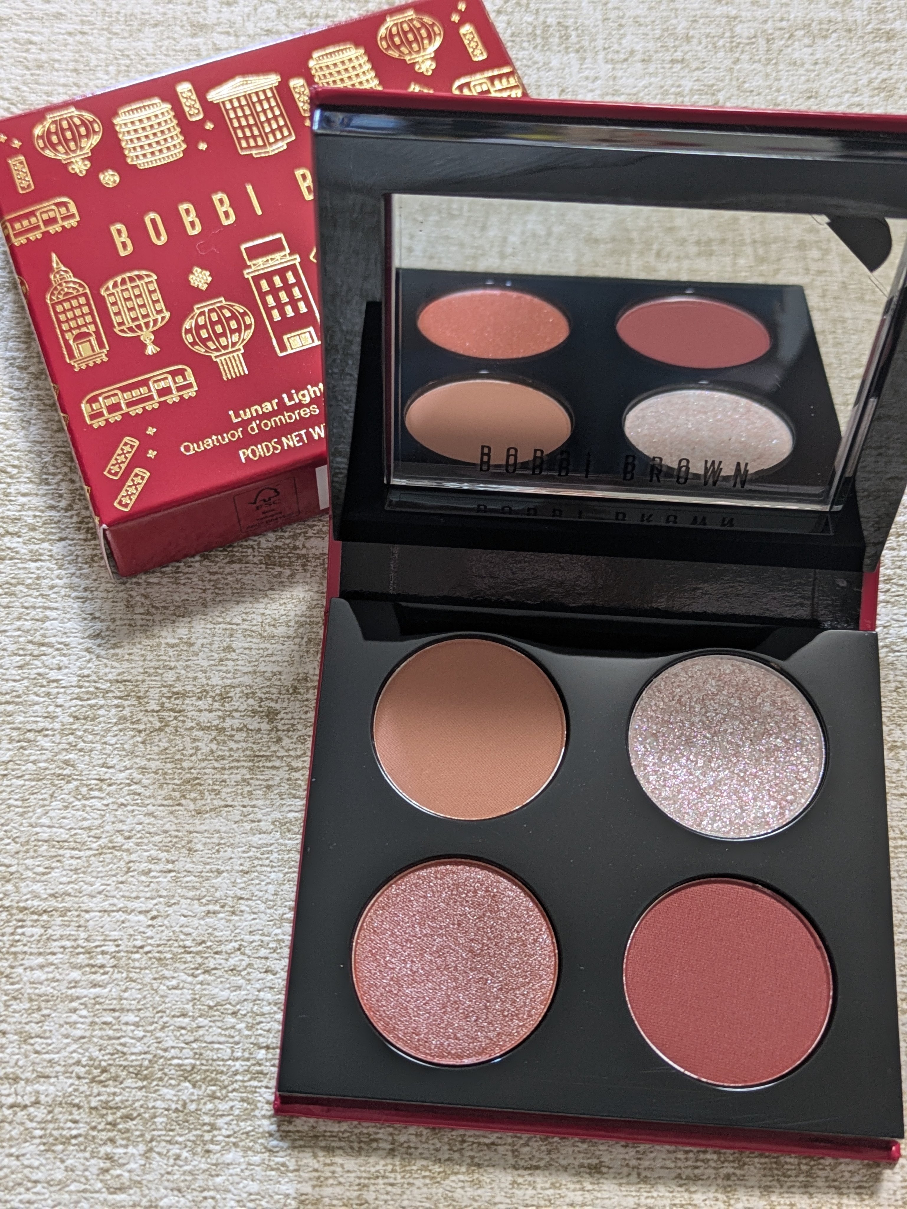 ルナ ライツ アイシャドウ クォード【LUNAR NEW YEAR COLLECTION】/BOBBI BROWN/アイシャドウパレットを使ったクチコミ（1枚目）
