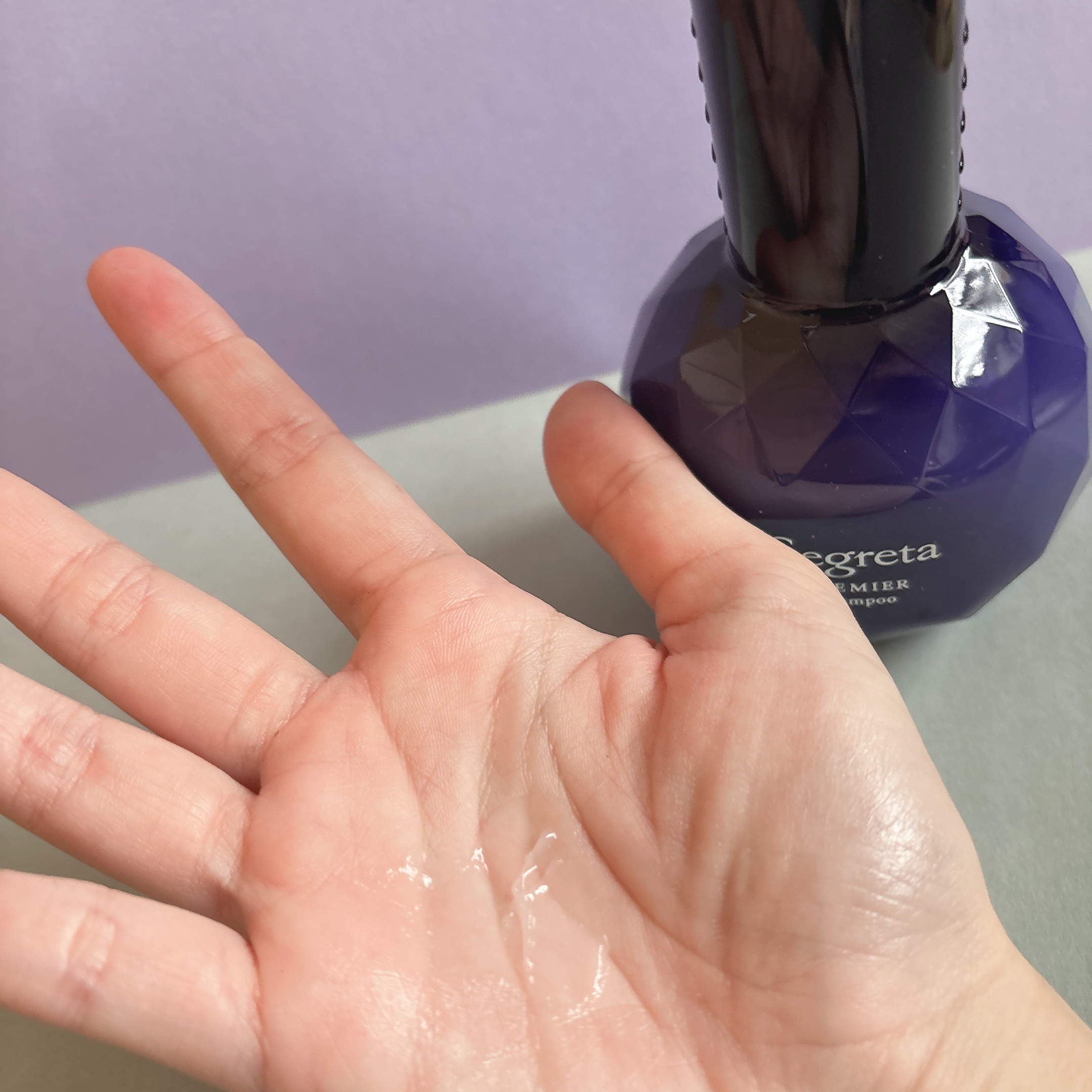 セグレタ プレミア 高濃度美容液オイル【洗い流さないタイプ】/セグレタ/ヘアオイルを使ったクチコミ（2枚目）