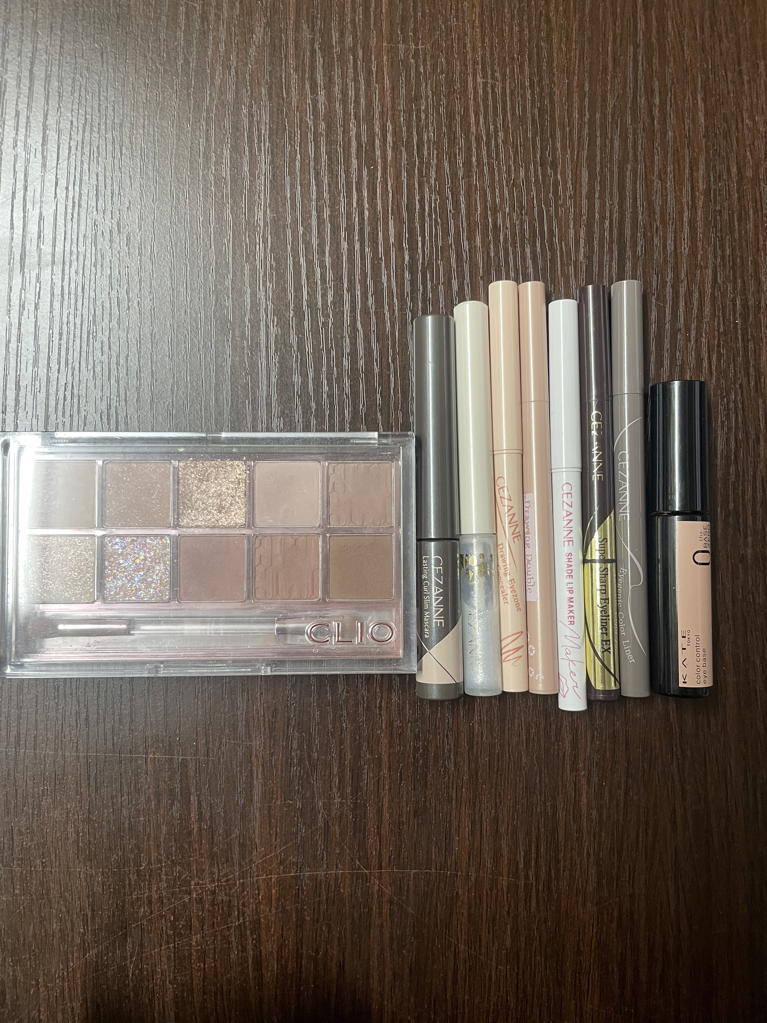 描くアイゾーンコンシーラー/CEZANNE/ペンシルコンシーラーを使ったクチコミ（1枚目）