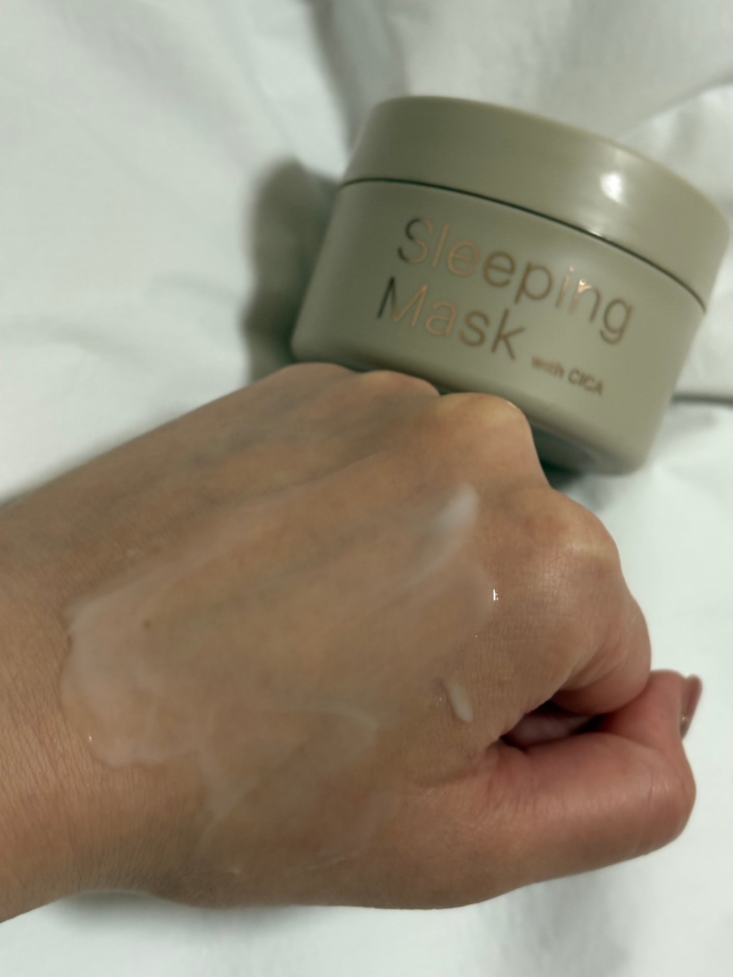 スリーピングマスク with CICA/b.glen/フェイスクリームを使ったクチコミ(3枚目)