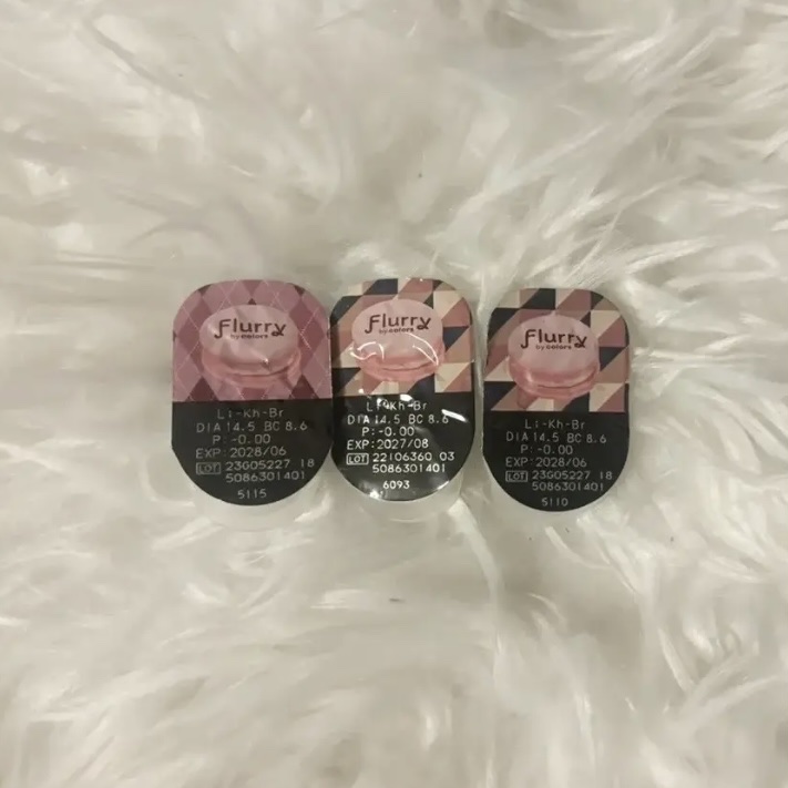 Flurry by colors 1day ライトカーキブラウン(褒められパンダ) /Flurry by colors/ワンデー（１DAY）カラコンを使ったクチコミ（1枚目）