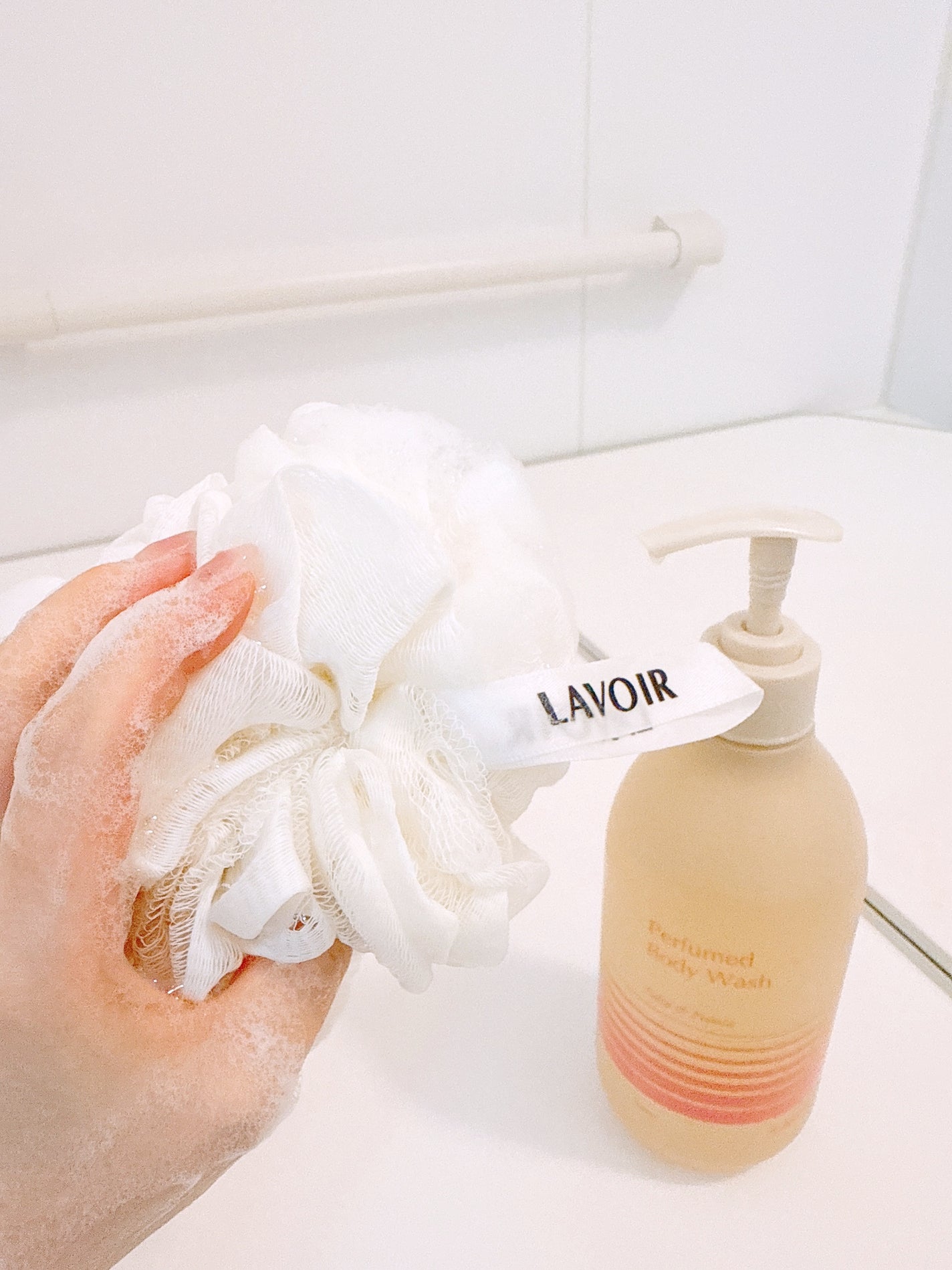 パフューム ボディウォッシュ チューリップ&フリージア/LAVOIR/ボディソープを使ったクチコミ(3枚目)