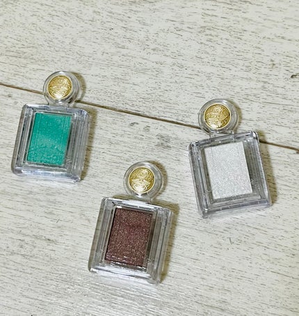 シャドーカスタマイズ/MAJOLICA MAJORCA/単色アイシャドウを使ったクチコミ(1枚目)