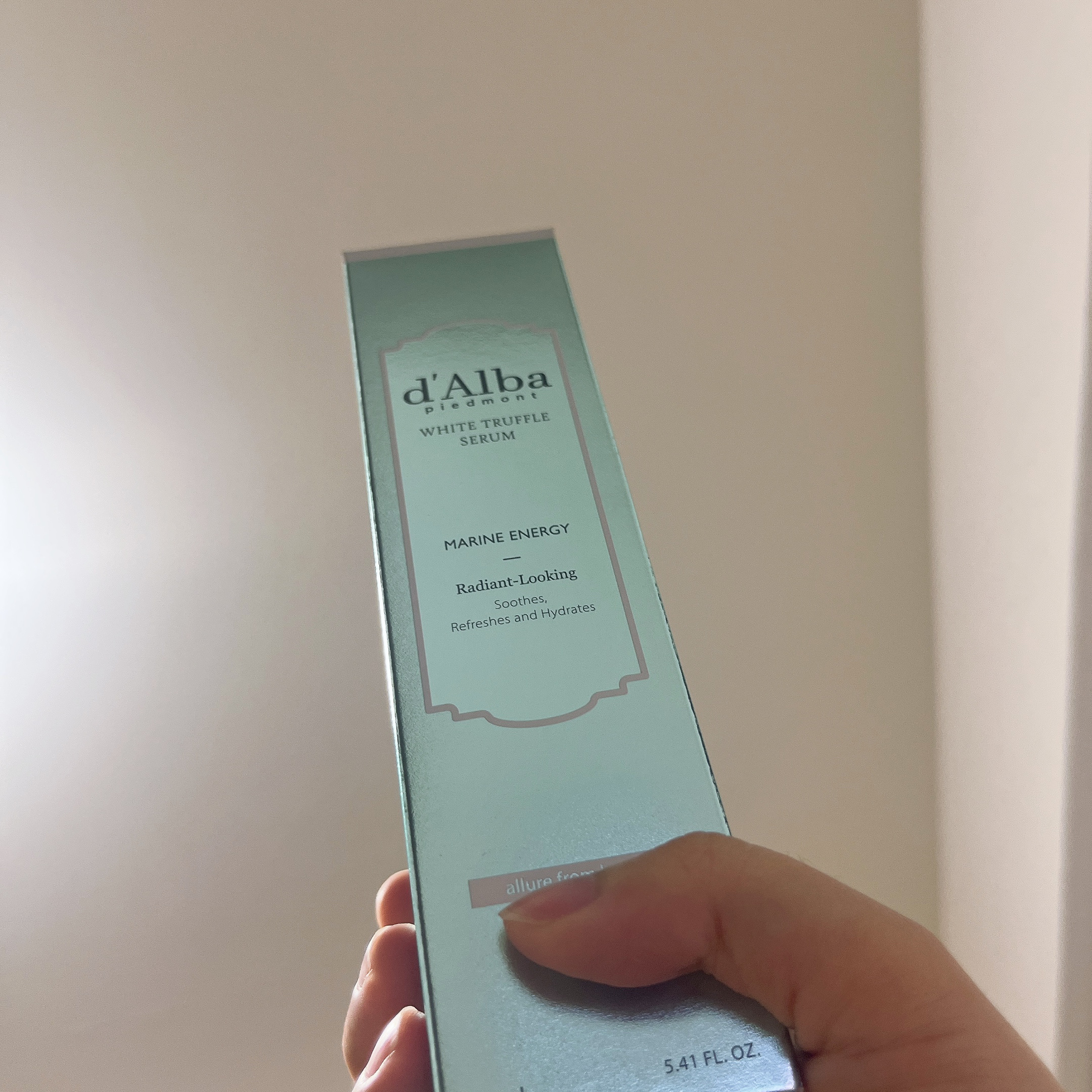 ダルバ ホワイトトリュフアクアマリンエナジーセラムのクチコミ「___

空に掲げよ🚀
ダルバのホワイトトリュフアクアマリンエナジーセラム

___


メガ.....」（1枚目）