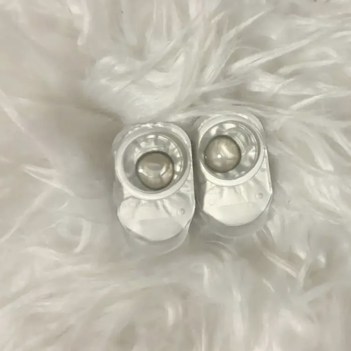 Flurry by colors 1day ライトカーキブラウン(褒められパンダ) /Flurry by colors/ワンデー（１DAY）カラコンを使ったクチコミ（2枚目）