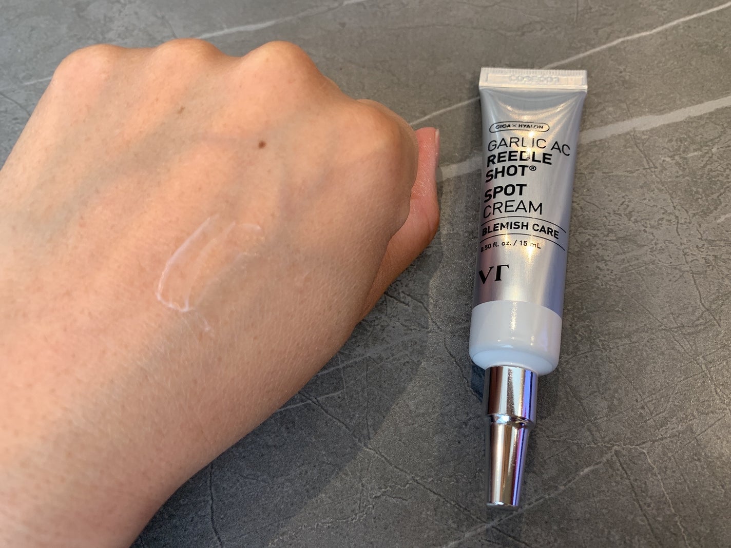 ガーリック リードルショット スポットクリーム/VT/フェイスクリームを使ったクチコミ(2枚目)