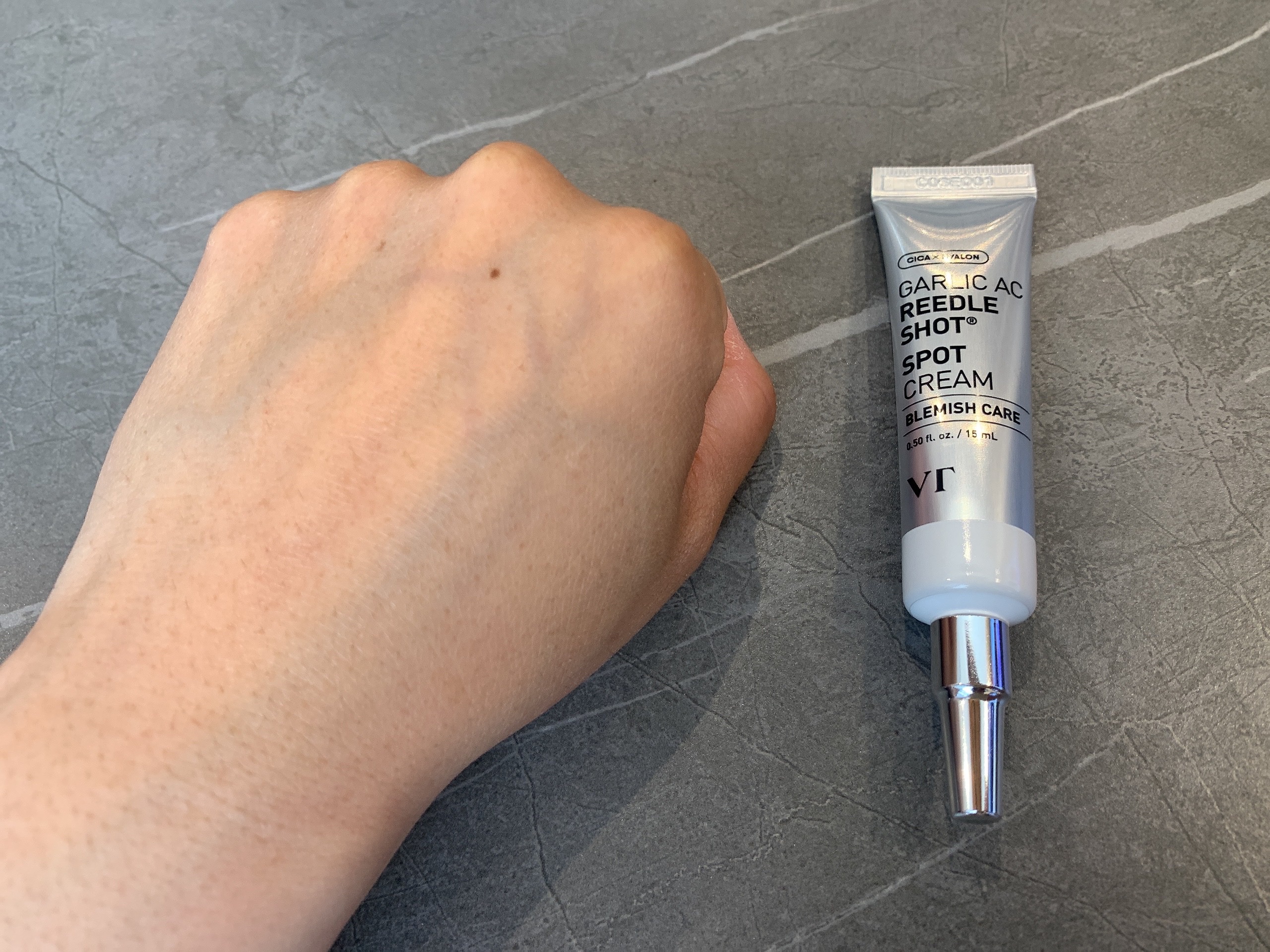 ガーリック リードルショット スポットクリーム/VT/フェイスクリームを使ったクチコミ（3枚目）