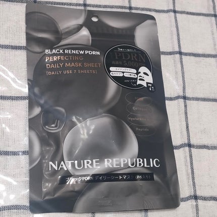 ブラックPDRN デイリーシートマスク/ネイチャーリパブリック/シートマスク・パックを使ったクチコミ(4枚目)