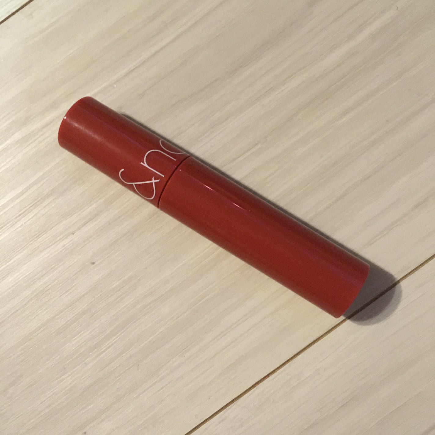 ジューシーラスティングティント/rom&nd/リップティントを使ったクチコミ(1枚目)