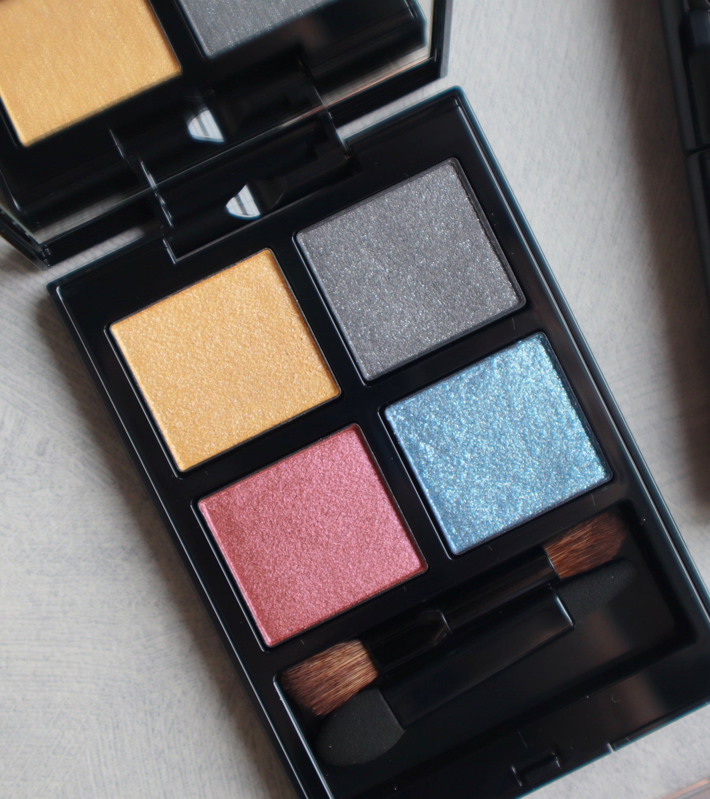 アイブロウマスカラ カラーニュアンス/ADDICTION/眉マスカラを使ったクチコミ(3枚目)