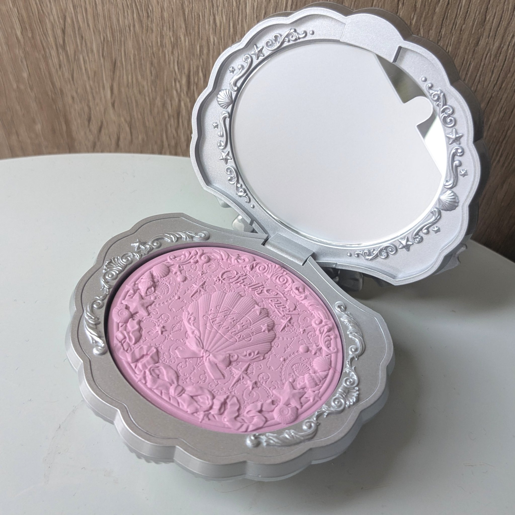 シェルズジュエルコレクション サテンチーク 02 Moonlight Veil/FlowerKnows/パウダーチークを使ったクチコミ（2枚目）