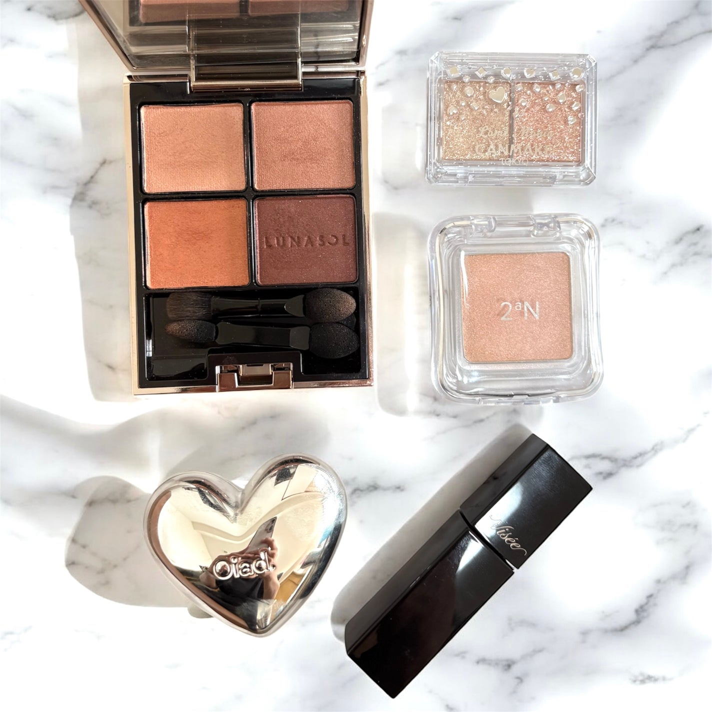 アイカラーレーション/LUNASOL/アイシャドウパレットを使ったクチコミ(2枚目)