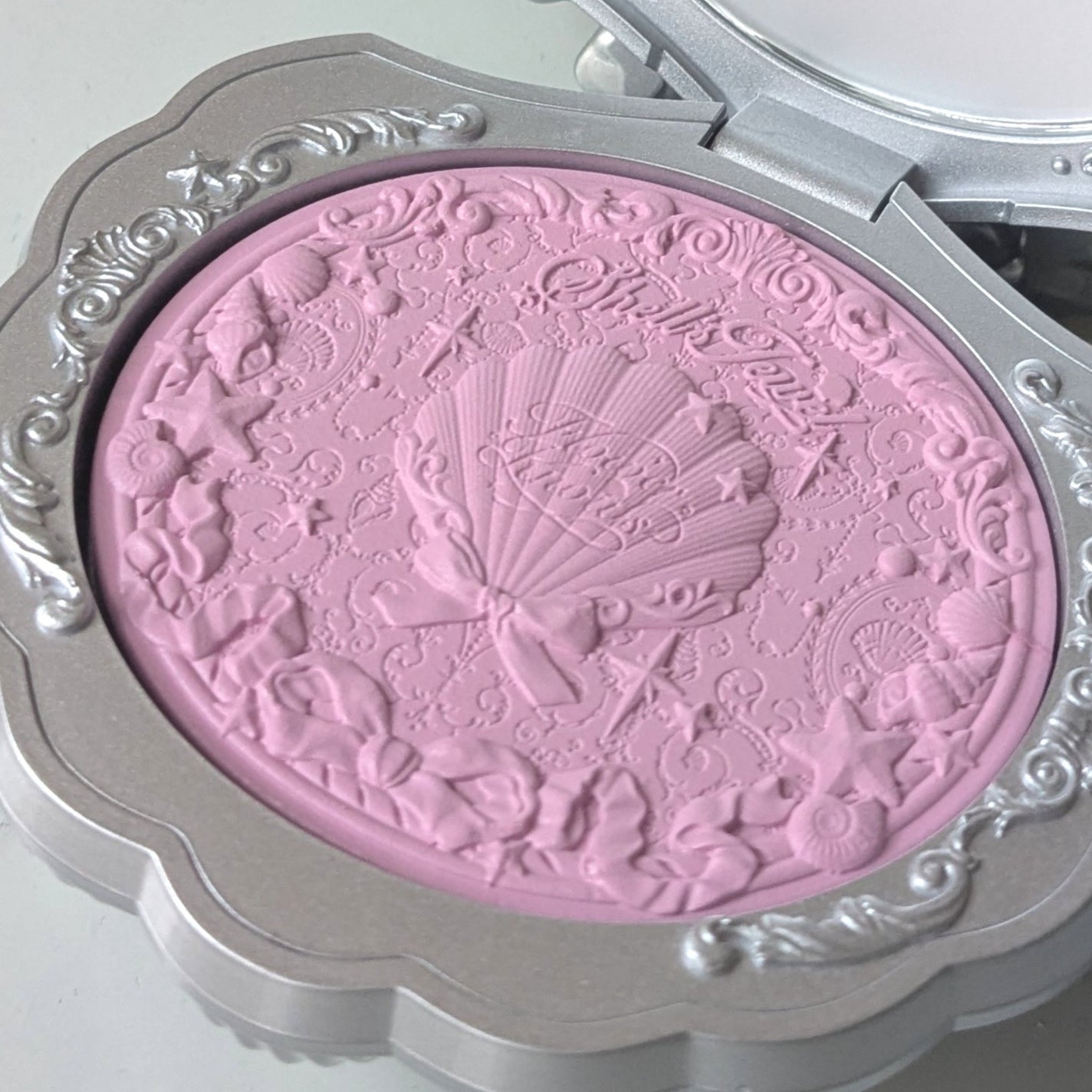 シェルズジュエルコレクション サテンチーク/FlowerKnows/パウダーチークを使ったクチコミ(3枚目)