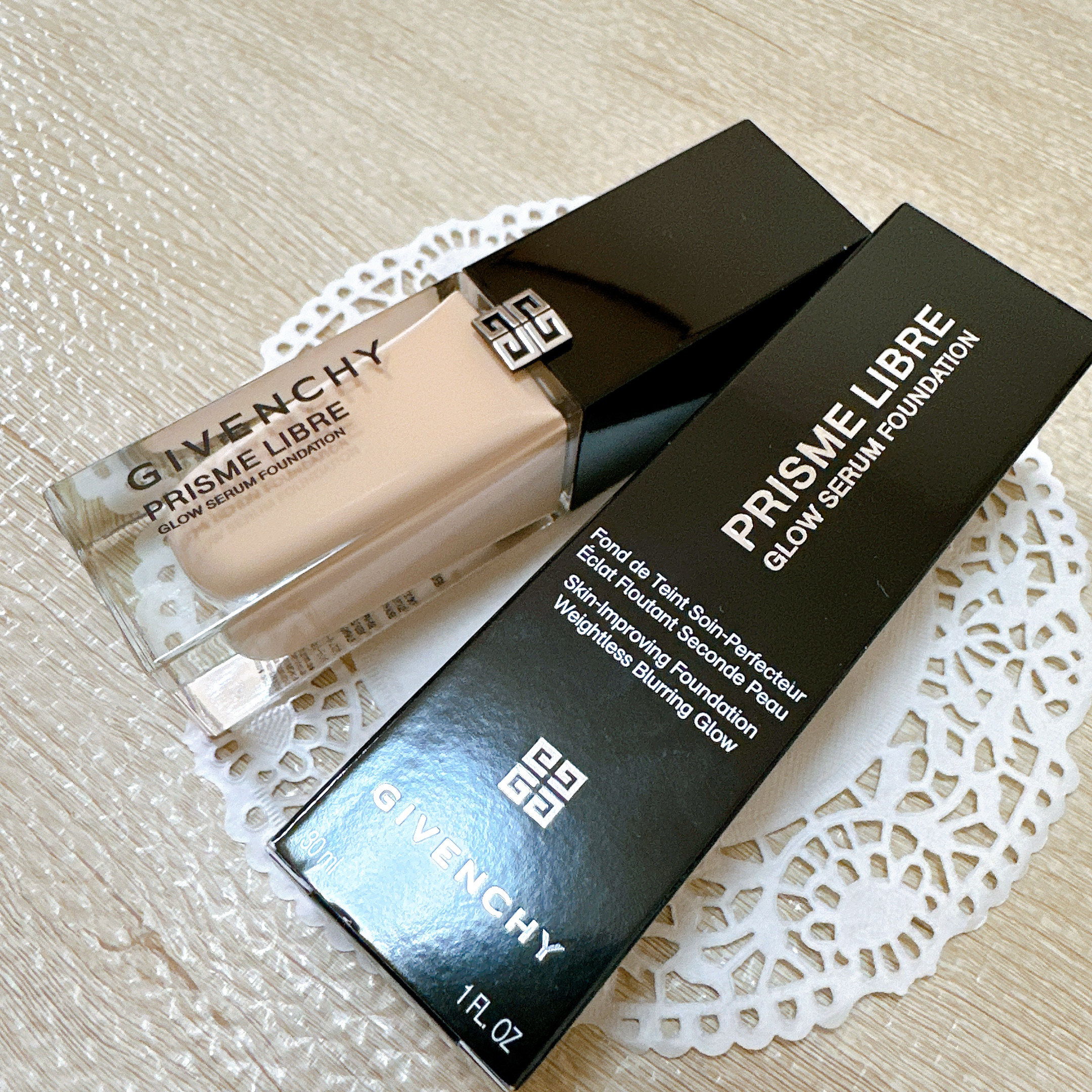 プリズム･リーブル･グロウ･セラム･ ファンデーション/GIVENCHY/リキッドファンデーションを使ったクチコミ（2枚目）