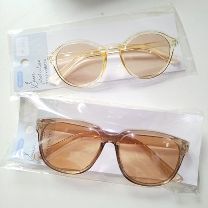 セリア カラーレンズ