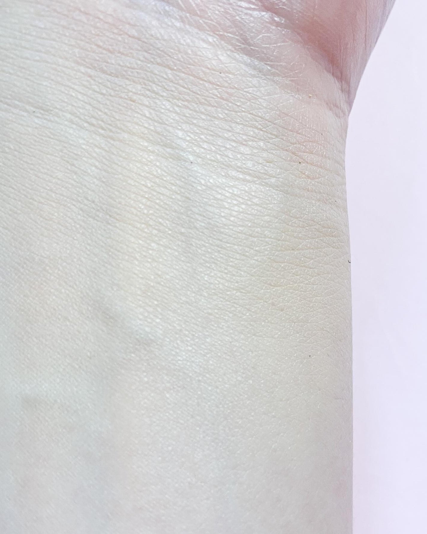 アリウル インクフェザーカバーラスティングクッション/Ariul/クッションファンデーションを使ったクチコミ(4枚目)