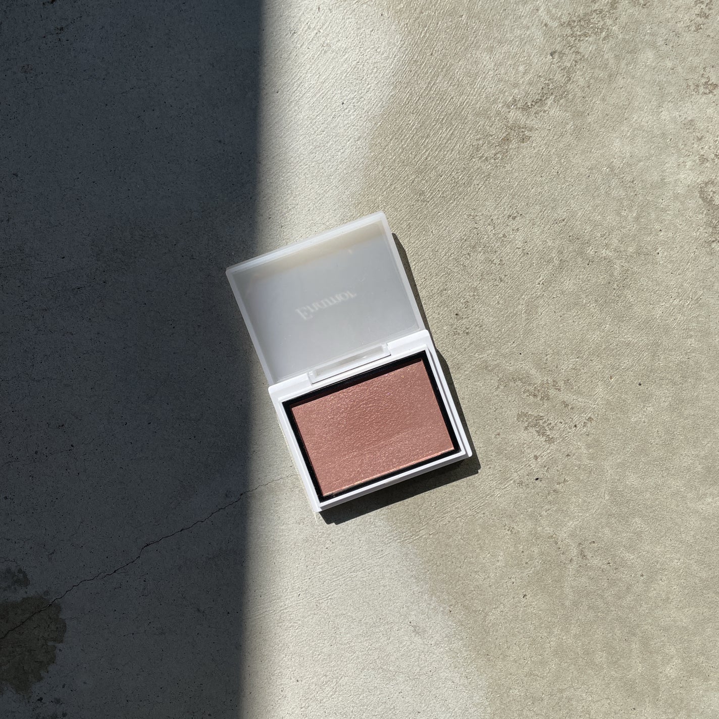 メロウメルティングチーク/Enamor/パウダーチークを使ったクチコミ(1枚目)