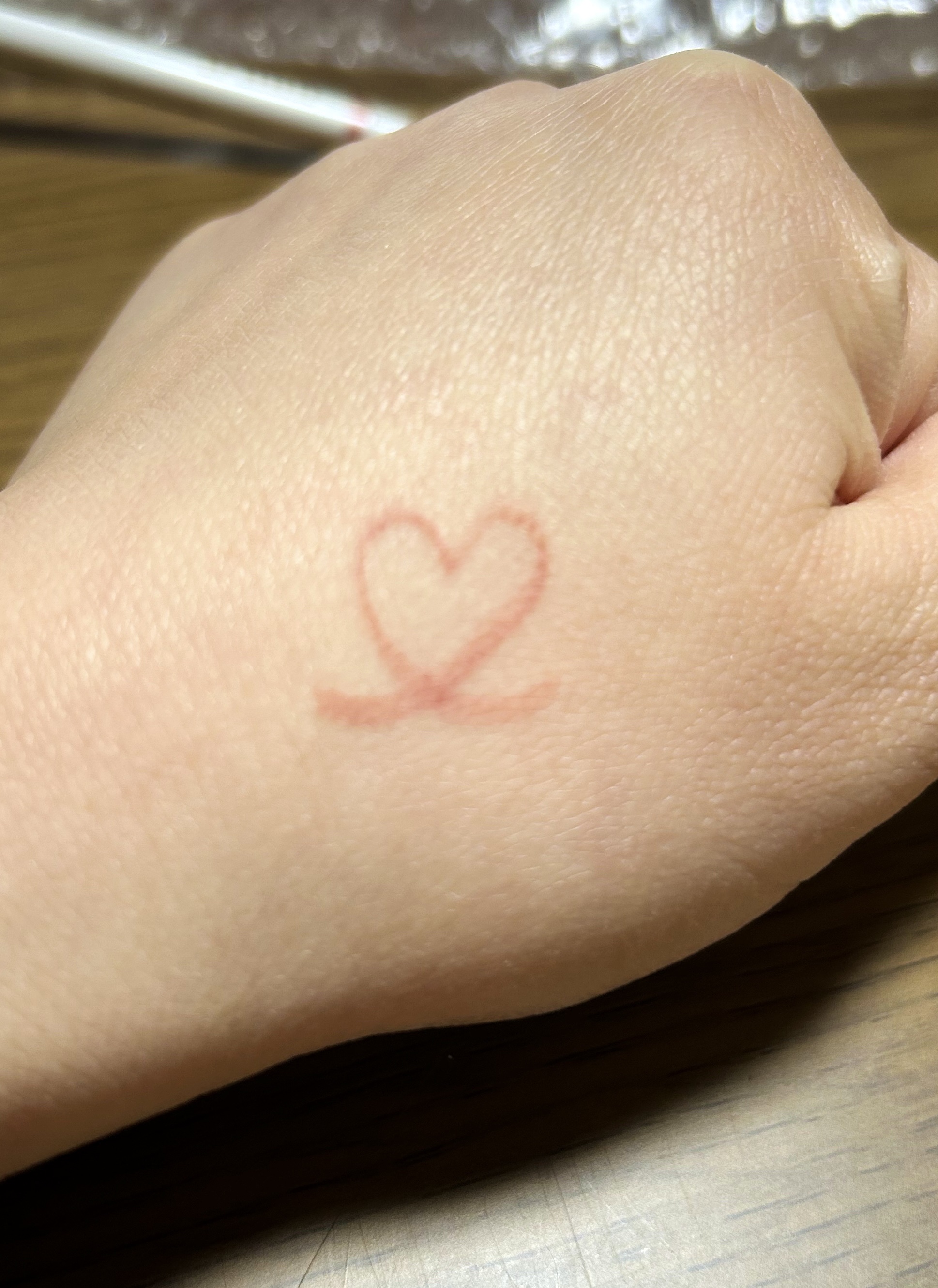 イージーeyeライナー/b idol/ジェルアイライナーを使ったクチコミ（2枚目）