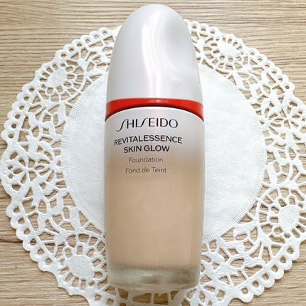 エッセンス スキングロウ ファンデーション/SHISEIDO/リキッドファンデーションを使ったクチコミ(2枚目)